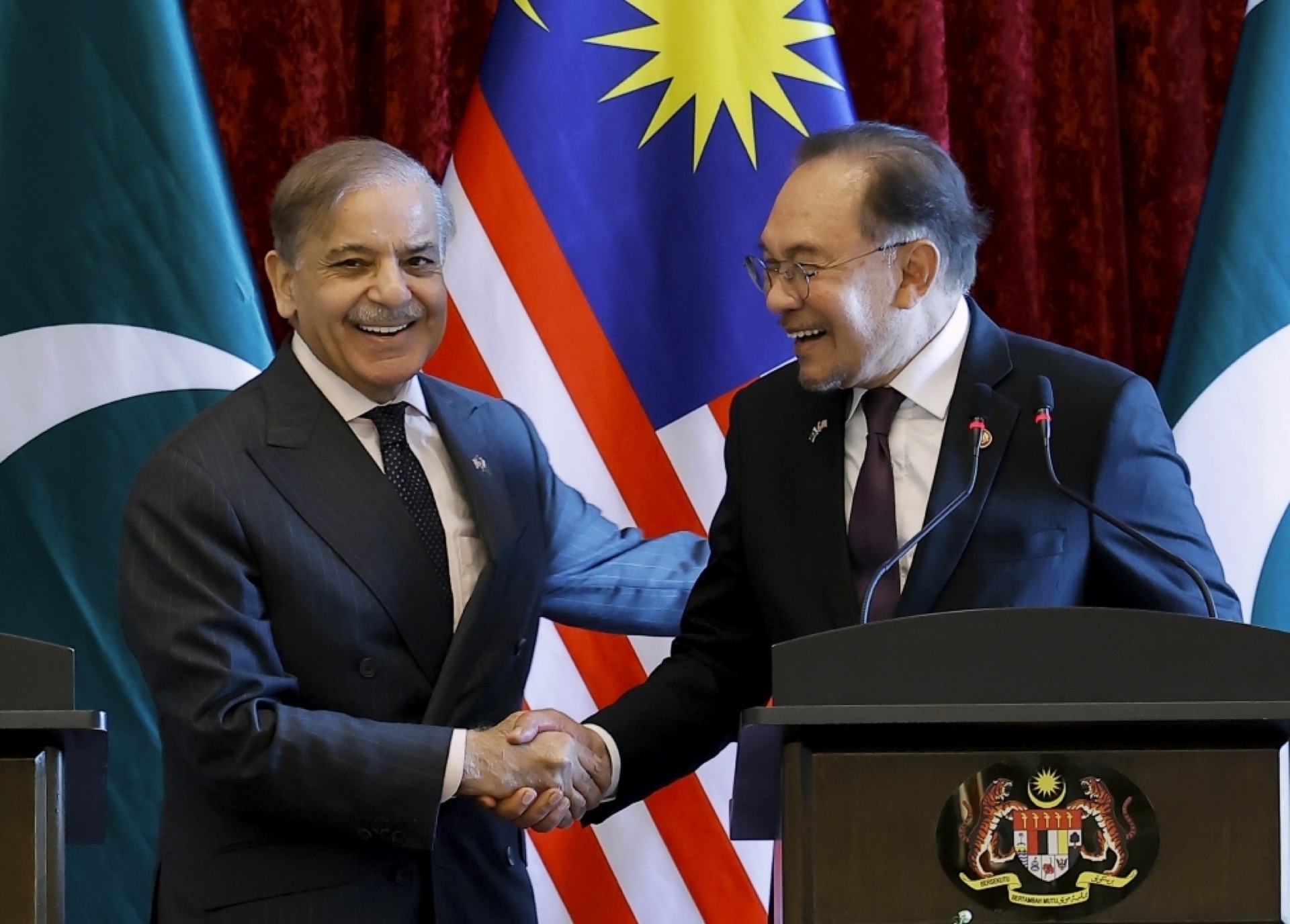 Malaysia, Pakistan to deepen cooperation in defence, aviation, healthcare and cybersecurity
